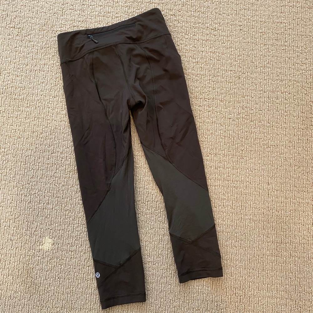 Lululemon Pace Rival Crop Luxtreme 22" Olive green